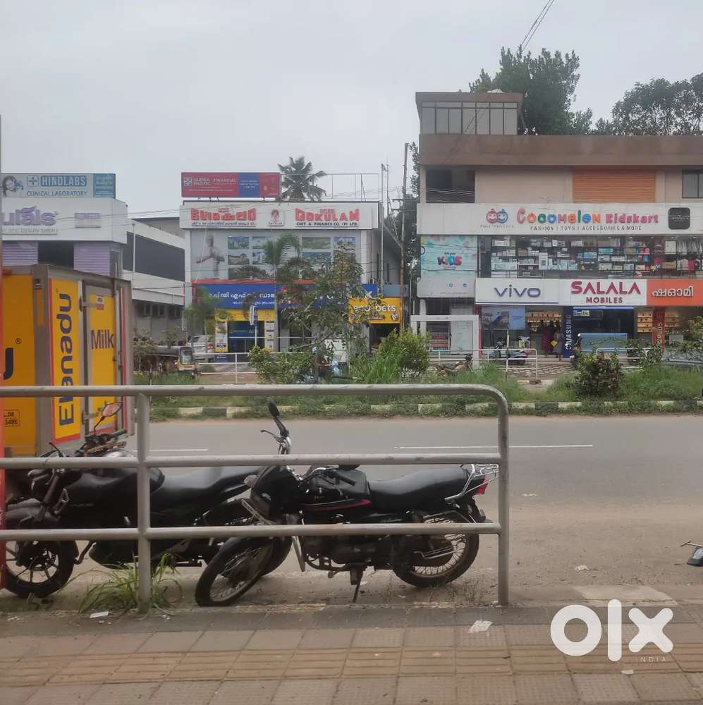 Commercial Room for Office / Business – Prime Location
Balaramapuram