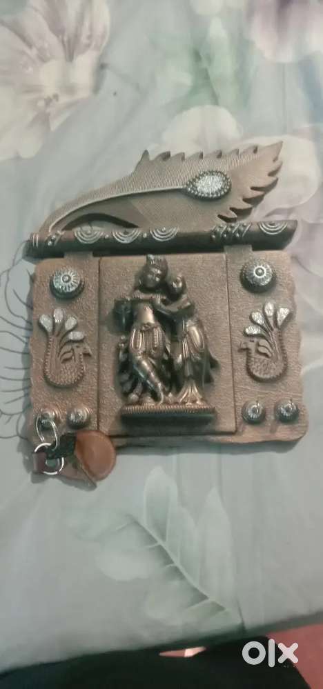 Best key holder it is hangable