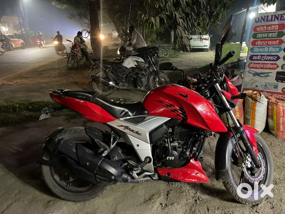 Apache Rtr 160 4v  Available in mint condition