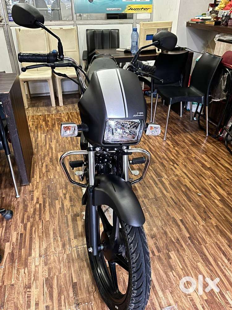 Splendor Plus Sports सबसे कम डाउन पेमेंट  केवल मुंबई में लोन पर उपलब