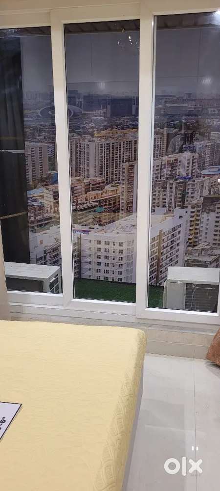 2bhk for sale at kurla east near bkc