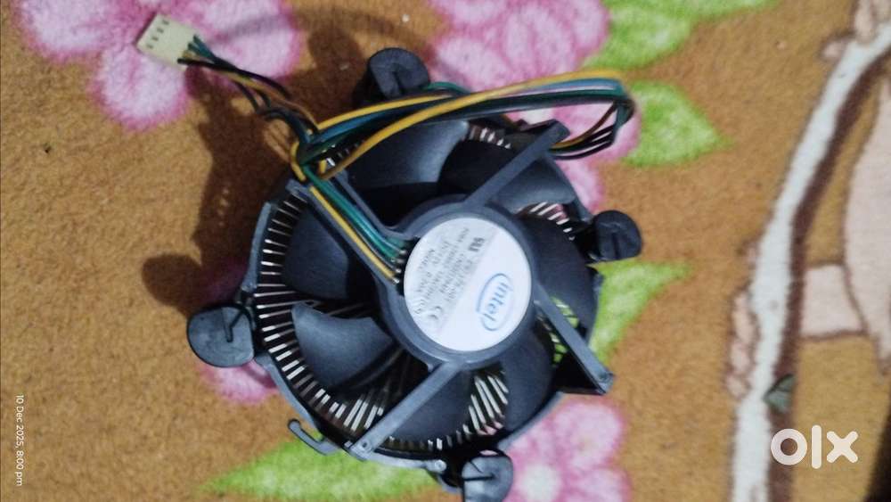 Intile CPU fan in working condition