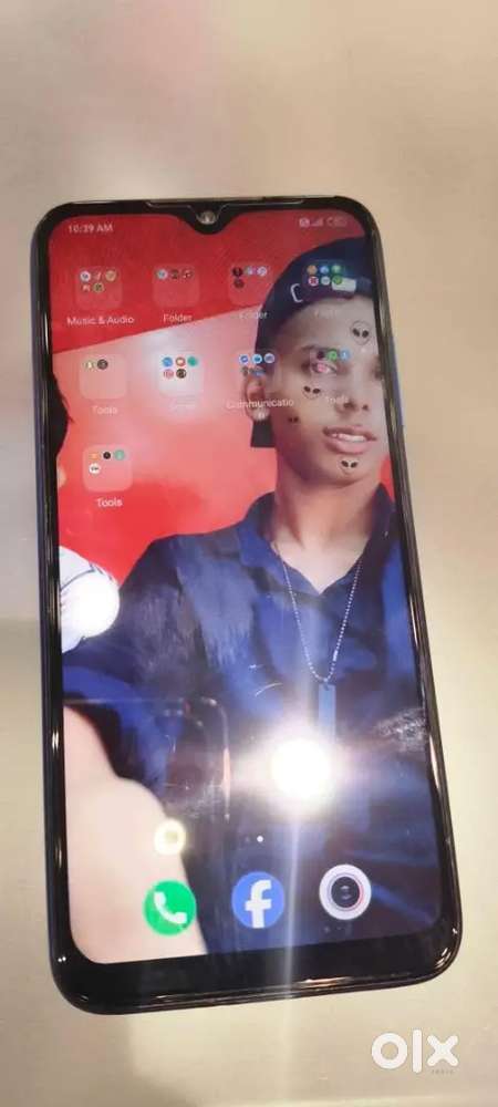 Ek sal ke chal hu or phone condins meni hai or said button meni proble