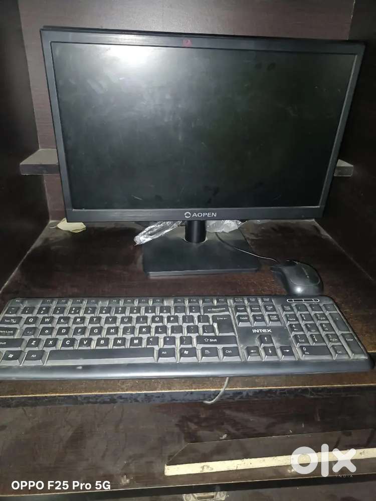 Second hand Well working condition Portable Computer set sale