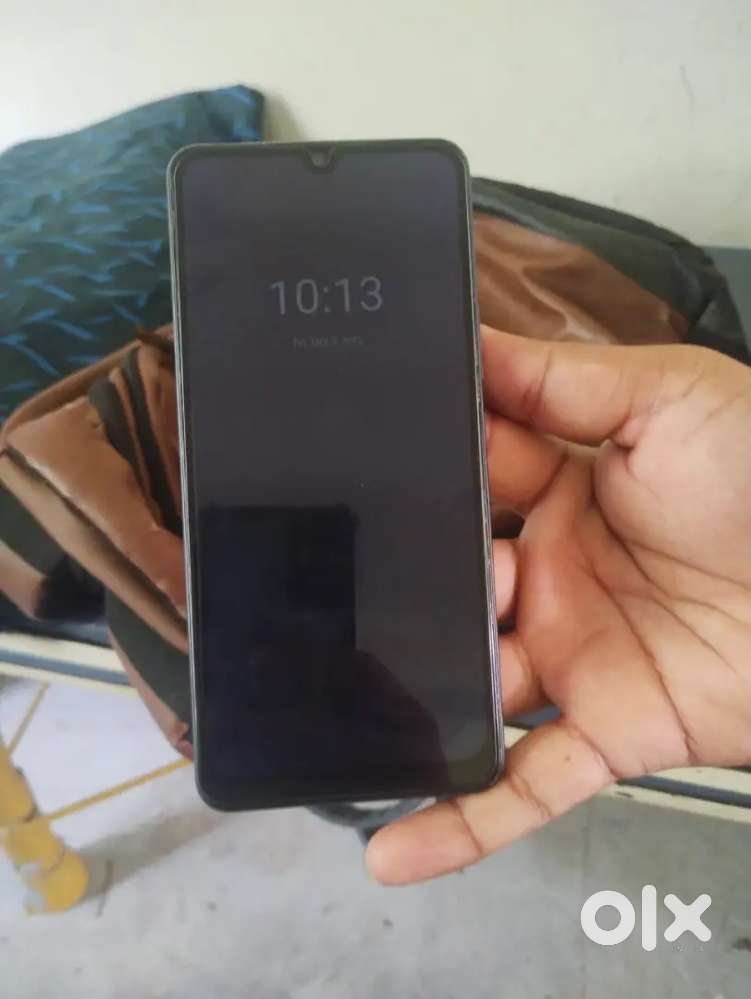 Model vivo T2 5G,Ram Rom 6,128  1.5 years old