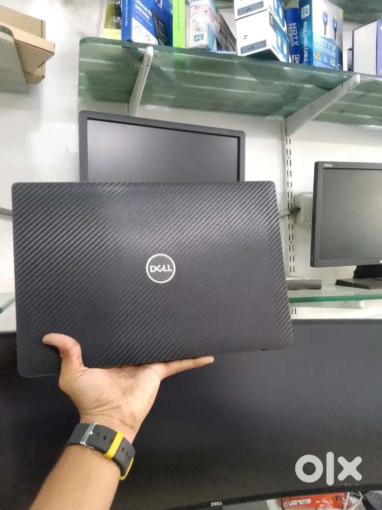 DELL 7400 LAPTOP