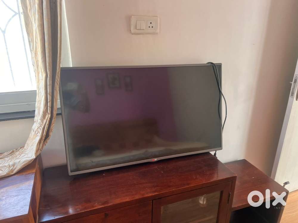 32” LG, LED TV
