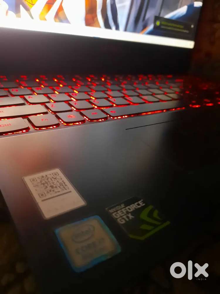 I7 8th Gen - 8 GB Ram - 4 GB Nvidia DDR5 GTX 1050 Graphics - Lenovo