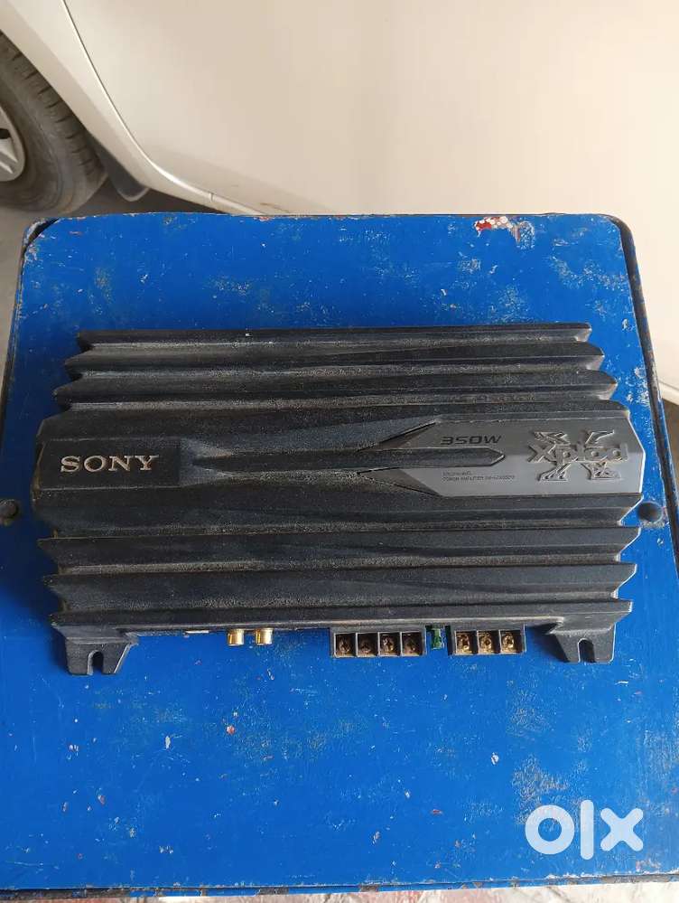 Sony. 1000 walt.Orijnal Voofar & amplifier for car