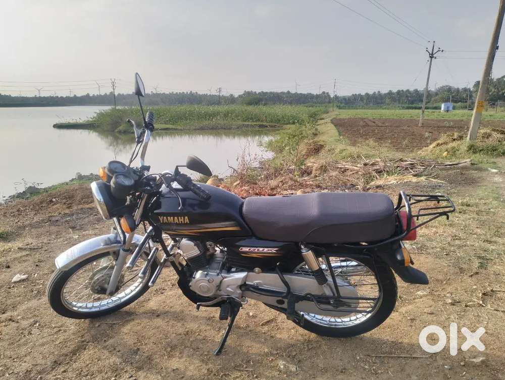 Good bike mailage per liter 70km tyre new mrf tyre single owner