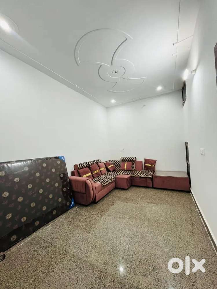 1Bhk Unfurnished New Independent फ्लोर किराये पर खाली है Sector-62-64