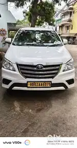 Toyota Innova 2015 Diesel 450000 Km Driven