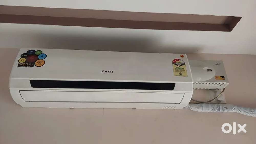 Voltas 1.5 Ton 3 star Ac in good condition
