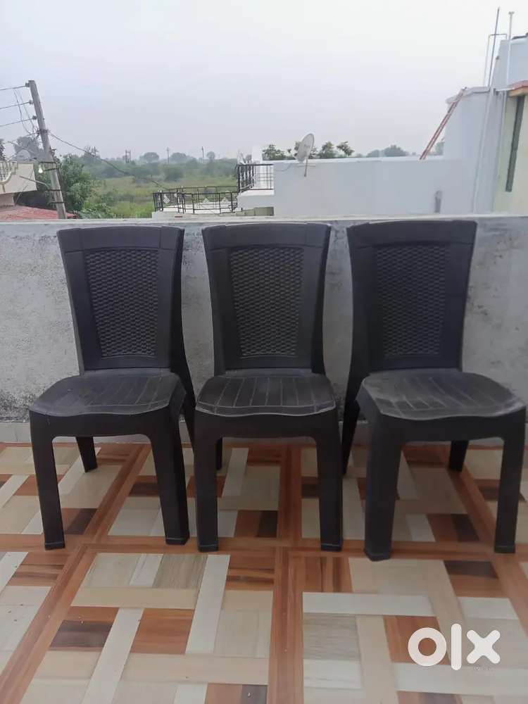 Chairs for sale - 3