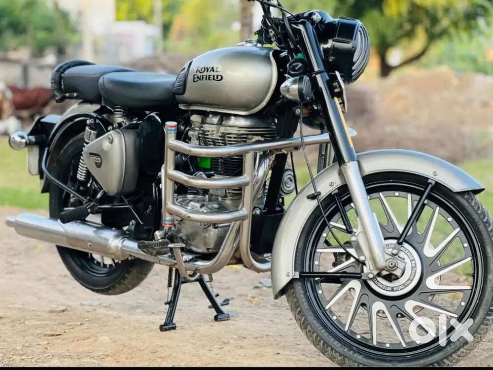 Soo room condition original gadi he