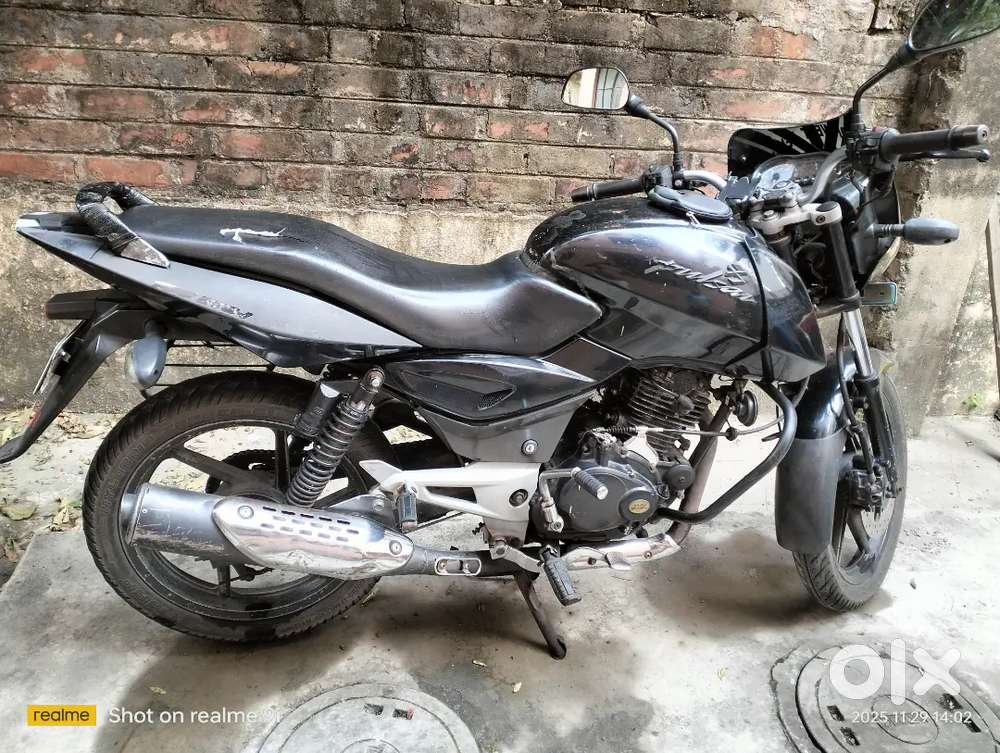 bajaj palsar n 150