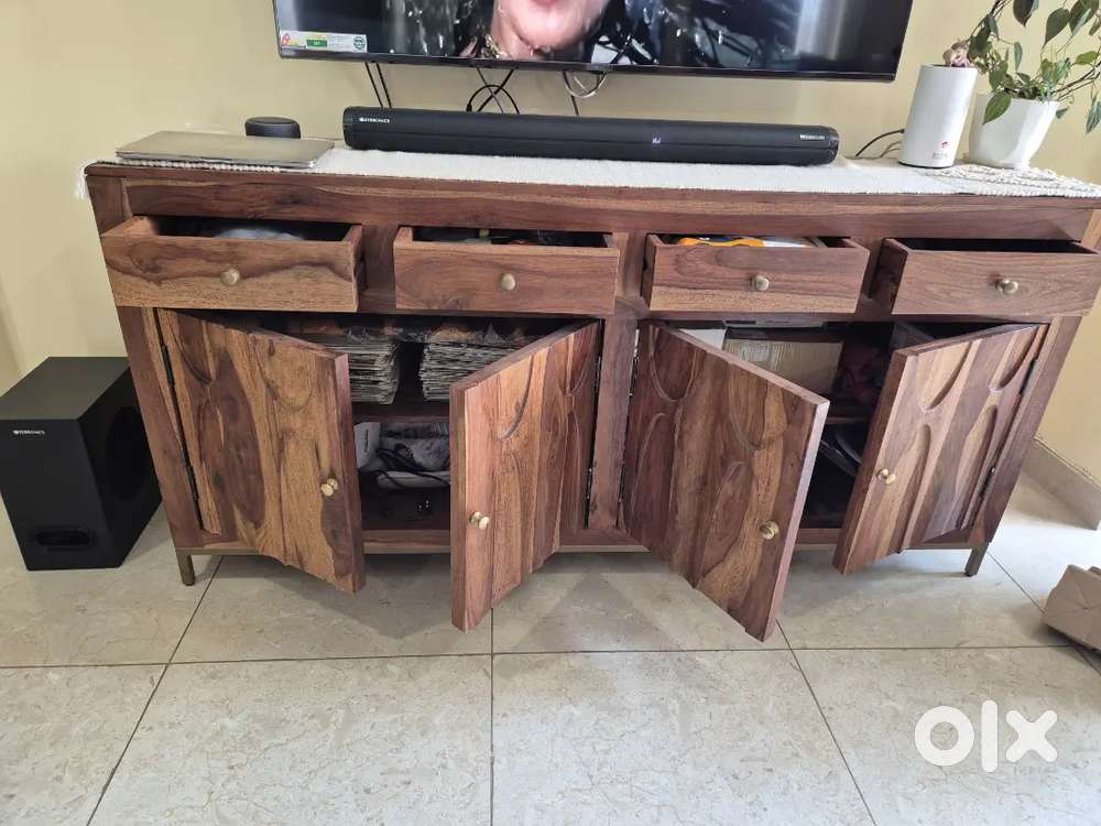 Sheesham wood cabinet