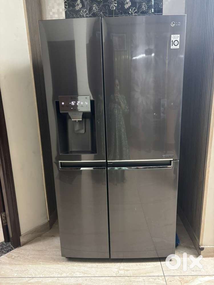 LG SIDE BY SIDE Dispenser refrigerator