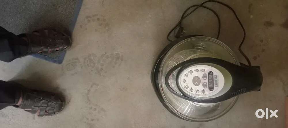 USHA BRAND HALOGEN OVEN MODEL 3513i