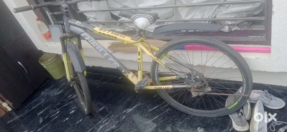 Thriller Savager sprots cycle