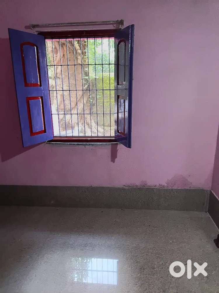 Giving 2bhk and 1 toilet and kitchen for rent