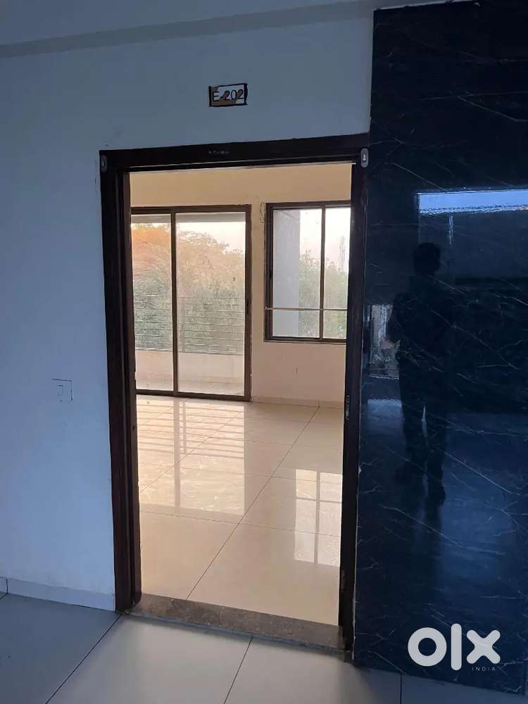 2 bhk new flat for rent isanpur vatva cenal road