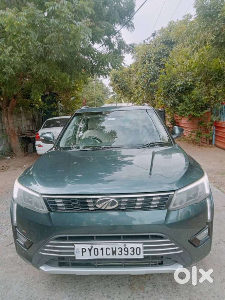 Mahindra XUV300 W8 Diesel, 2020, Diesel