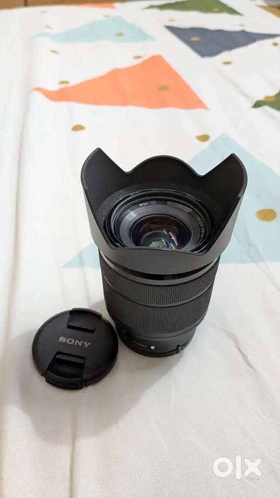 Sony FE 28-70mm Lens  F 3.5-5.6 - New condition