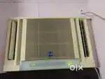 Hitachi 1.5 ton Windows Air Conditioner