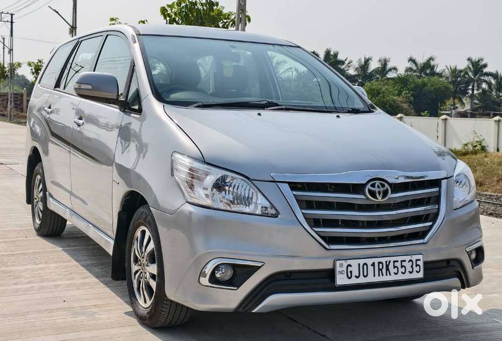 Toyota Innova 2.5 VX 7 STR BS-III, 2015, Diesel