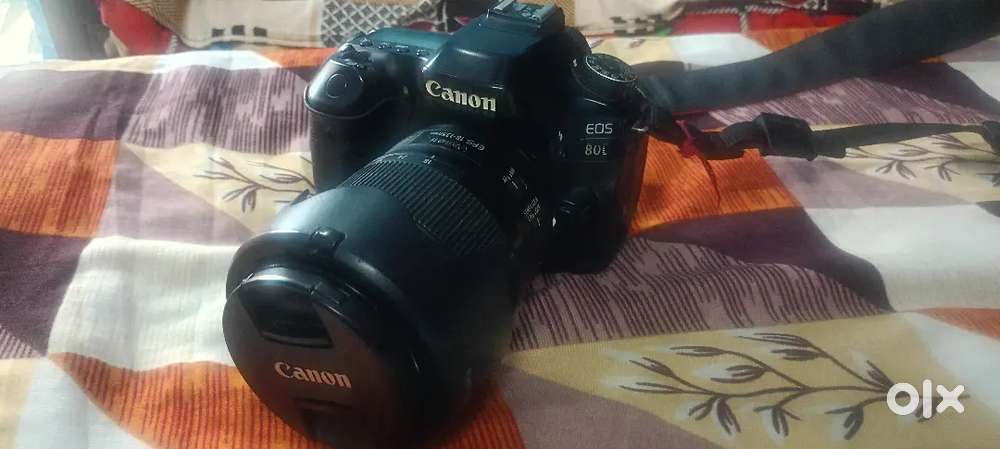 Camera 80D canon