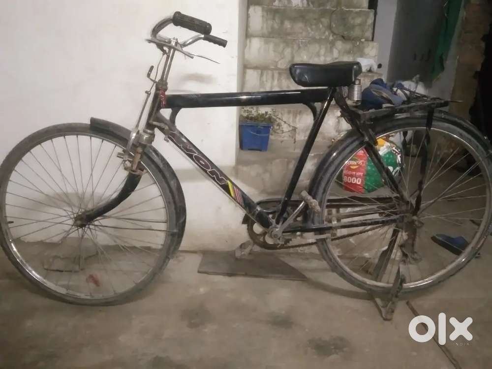 Avon Branded cycle comfortable Balance height Medium sije to look rang