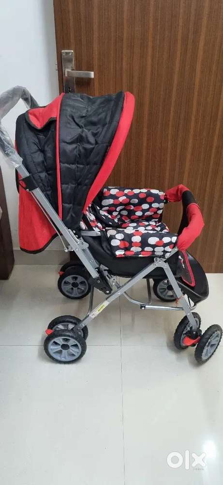 Excellent condition Luvlap Stroller