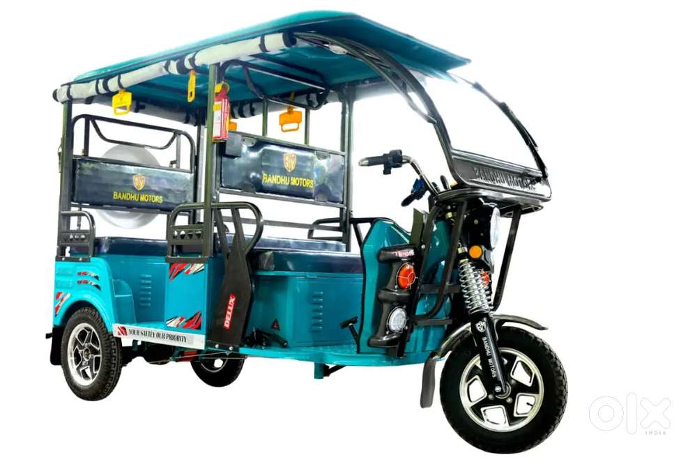 E-Rickshaw and E-Scooty and battery