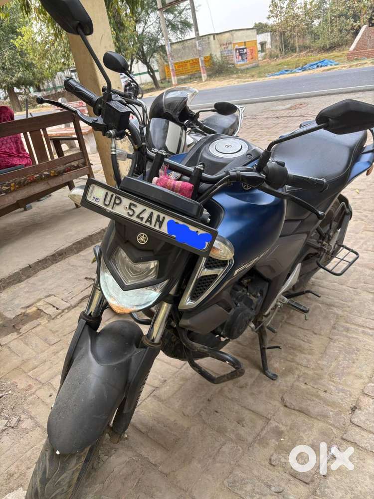 I want to sell my yamha fzs V3