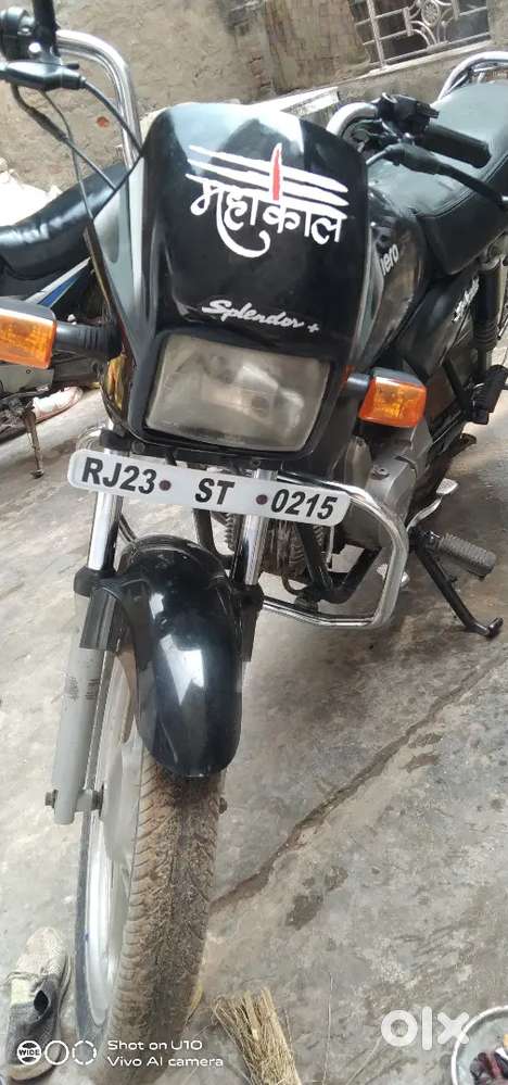 Bike Aachi h bike koi kami nahi h