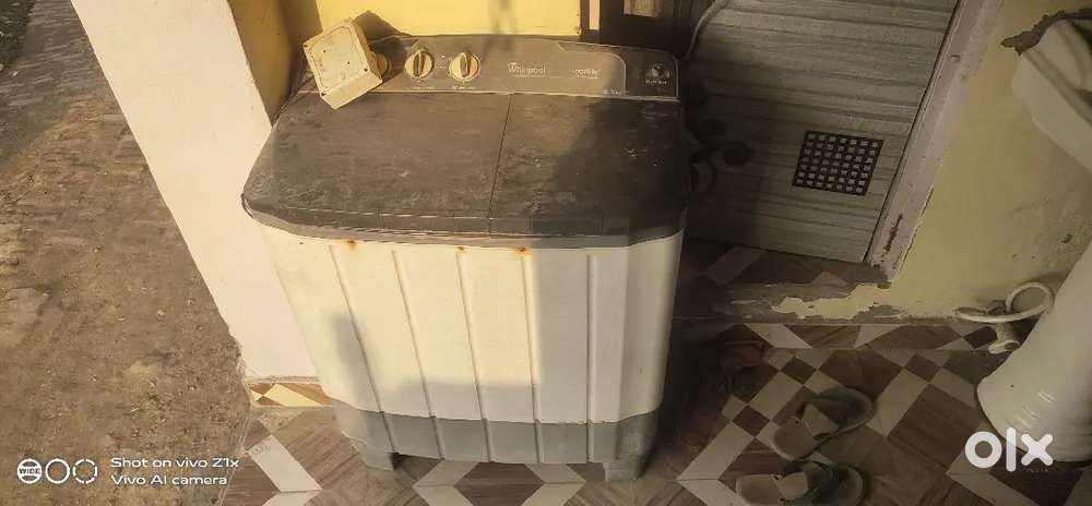 The wirlpool washing machine the dry साइड मोटर इस dump मशीन इस गुड con
