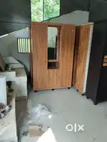 Wardrobe/steel almirah
