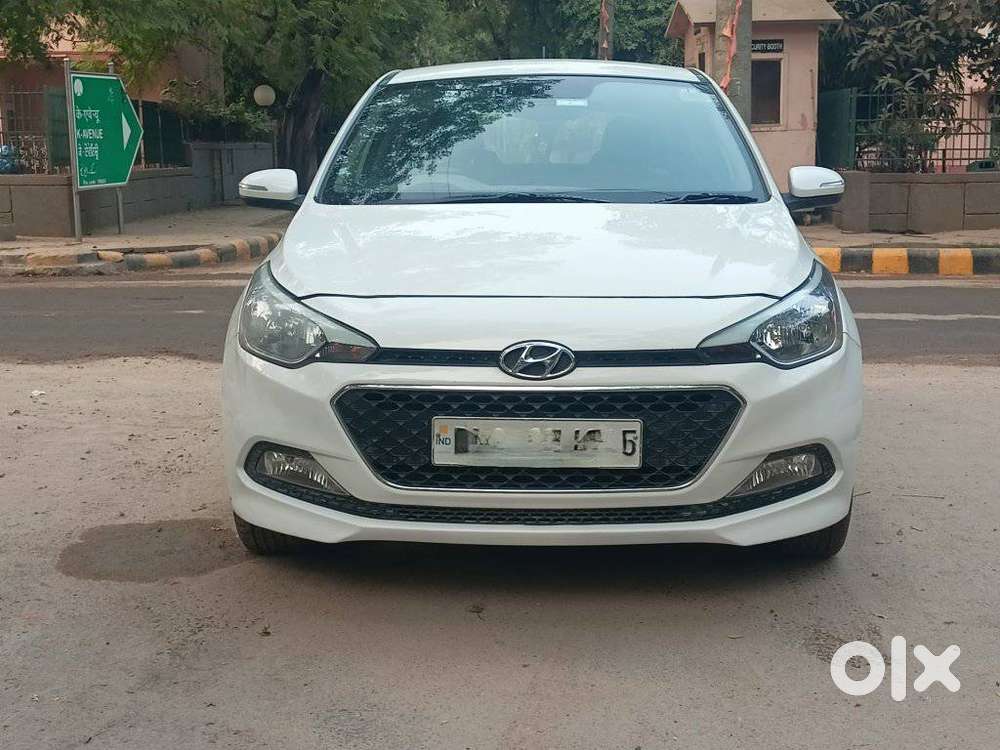 Hyundai Elite i20 Sportz 1.2 OPT, 2015, Petrol