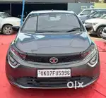 Tata Altroz, 2022, Petrol