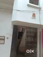 Independent Room with store room available in Gupta Colony Tareenpur