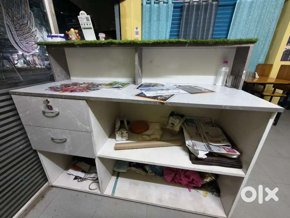 All restaurants items available