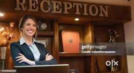 FRONT DESK EXECUTIVE