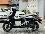 Yamaha Fascino hybrid black