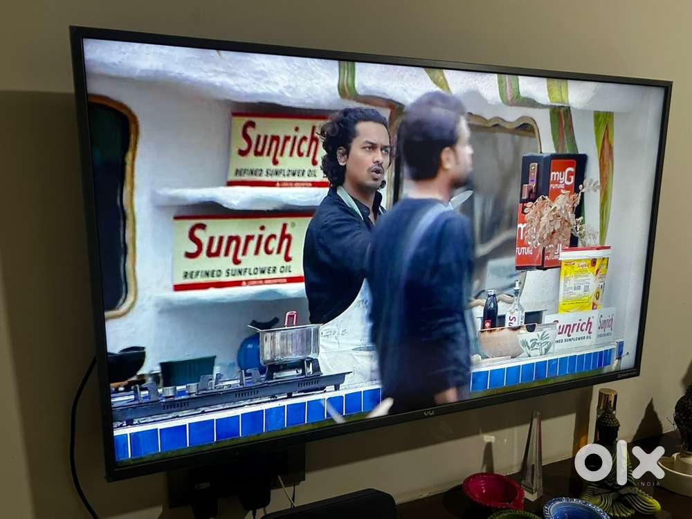 Vu - 50inch 4k display Smart TV