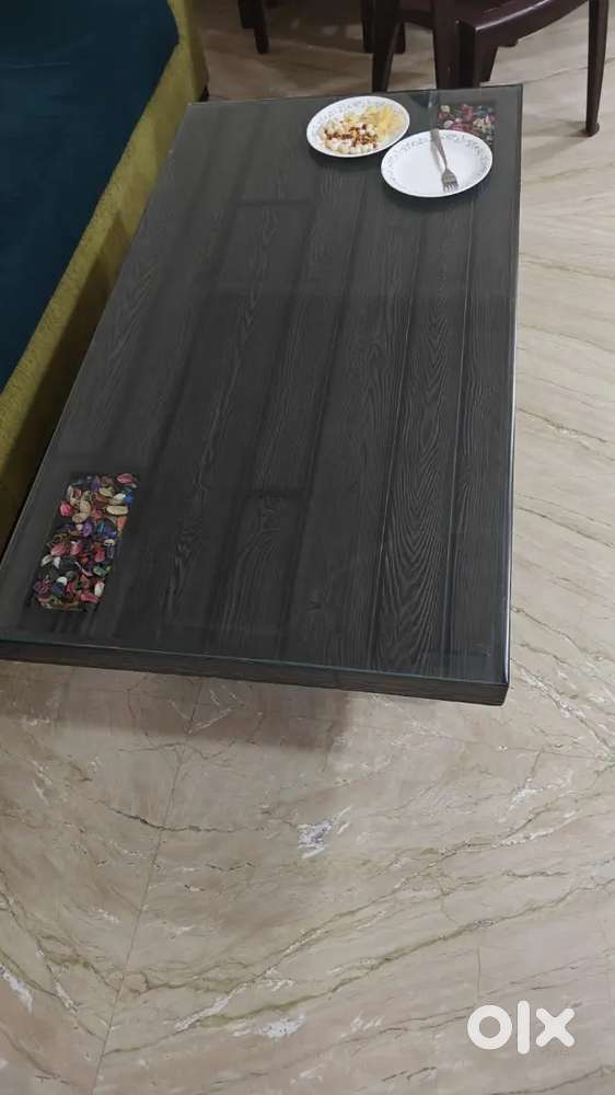 sofa set with center table