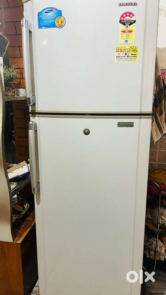 Samsung 260 litres double door refrigerator