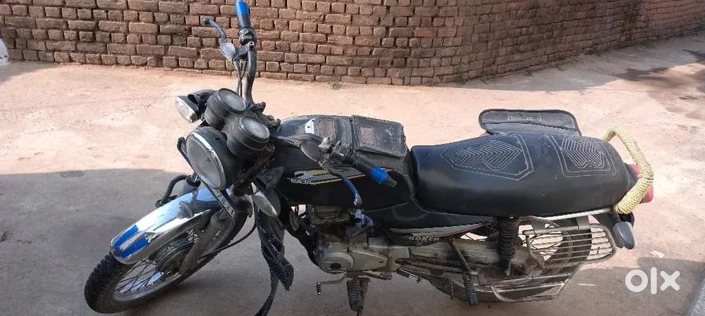 Bajaj boxer 2005 model , running condition