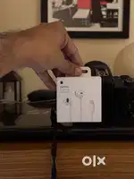 Apple wired headphone