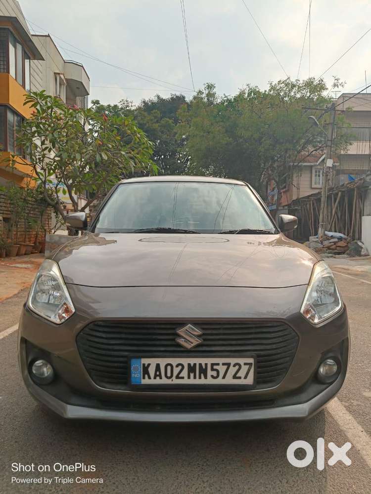 Maruti Suzuki Swift 1.3 ZXI, 1918, Petrol